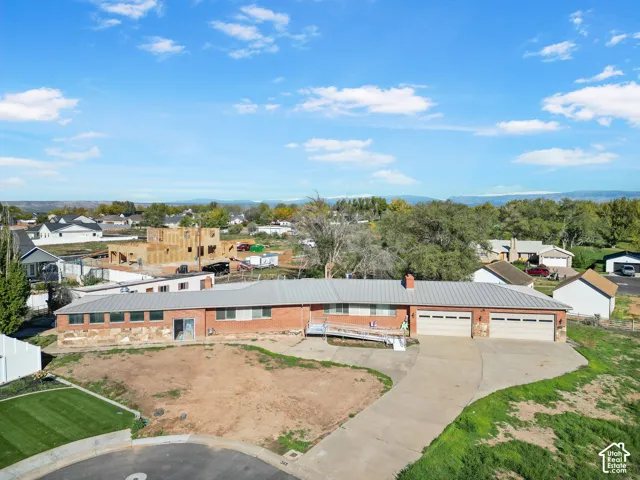 369 N Bonnie Dr, Roosevelt, Utah 84066