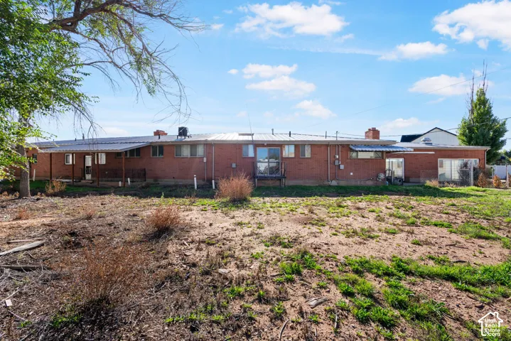 369 N Bonnie Dr, Roosevelt, Utah 84066