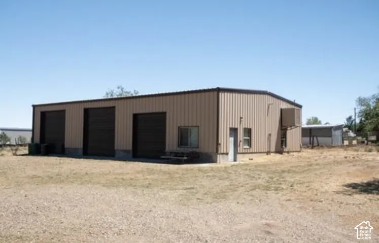 25 S 200 Main, Escalante, Utah 84726