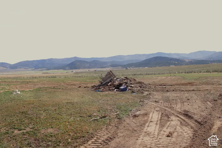 Expansive undeveloped acreage featuring terrain with mountain backdrops
