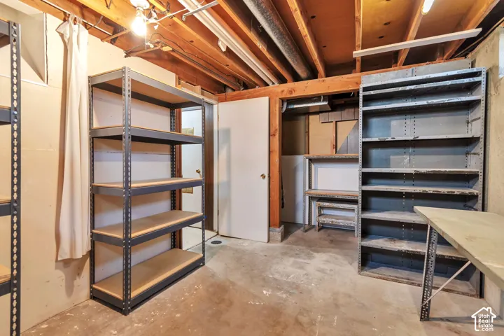 5371 S 5030 W, Kearns, Utah 84118
