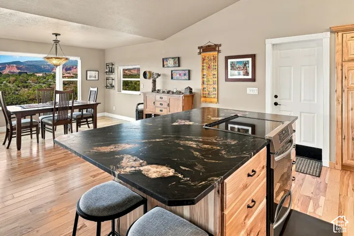 1320 E Moki Ridge Rd, Torrey, Utah 84775
