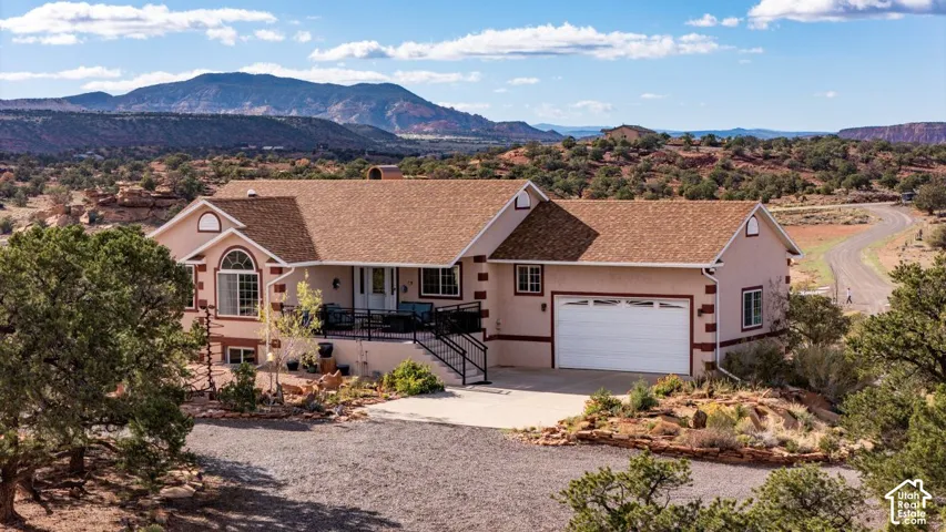 1320 E Moki Ridge Rd, Torrey, Utah 84775