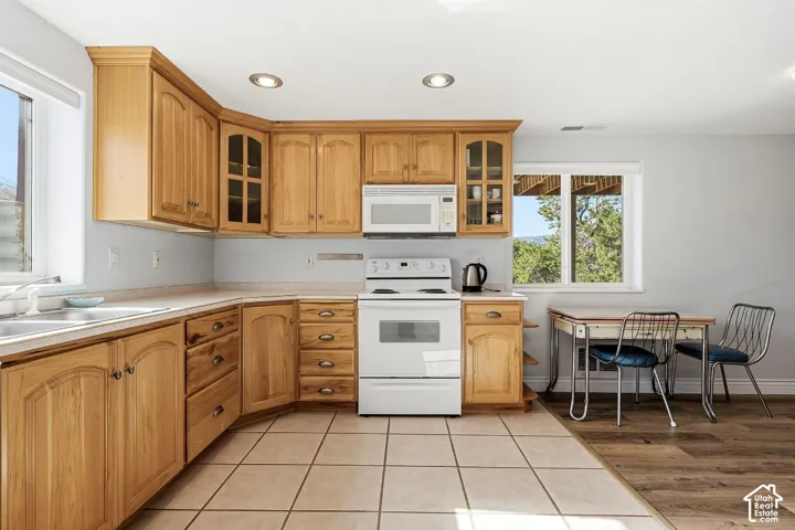 1320 E Moki Ridge Rd, Torrey, Utah 84775