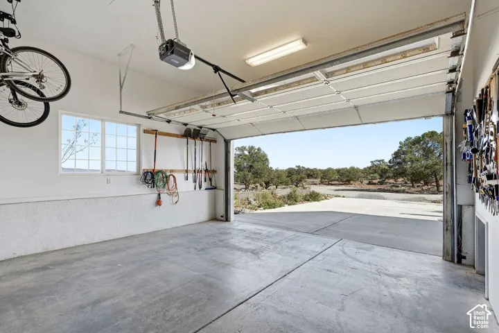 1320 E Moki Ridge Rd, Torrey, Utah 84775