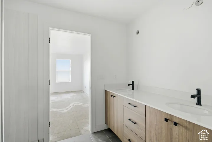 189 E 210 N #8, North Salt Lake, Utah 84054