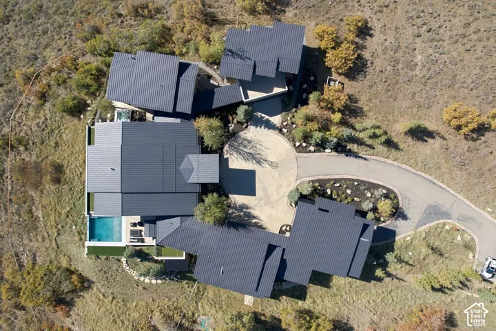 Presenting the private Mountain Bluebird Estate. Situated on 10.88 acres near the top of The Preserve in Park City. This contemporary architectural masterpiece is the perfect mountain retreat.