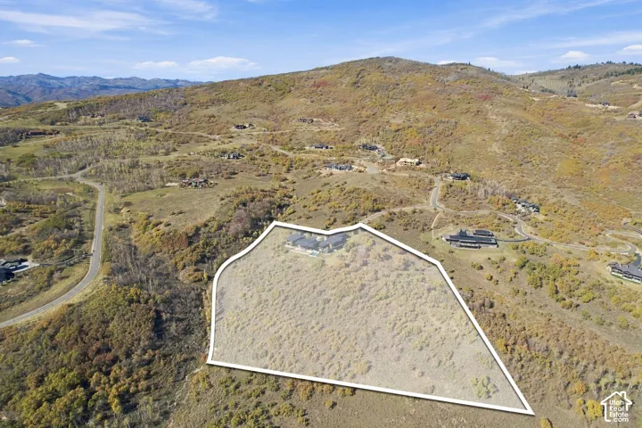 Presenting the private Mountain Bluebird Estate. Situated on 10.88 acres near the top of The Preserve in Park City. This contemporary architectural masterpiece is the perfect mountain retreat.