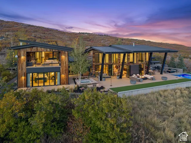 Custom private mountain estate set on 10.88 acres in The Preserve in Park City. Features a sprawling architectural design, expansive gated entry and direct view of the Wasatch Back, Park City, Deer Valley and the Uinta Range.