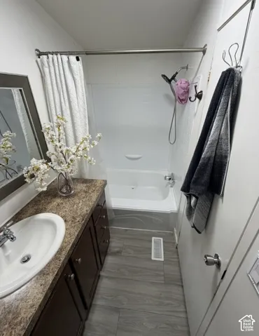 150 E 750 N #77, Vernal, Utah 84078