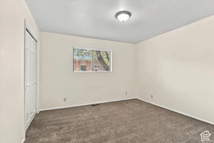 Upstairs Bedroom 2