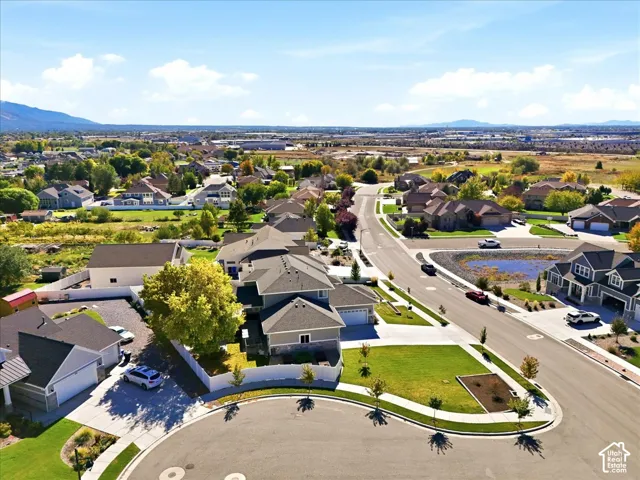 3258 N Casey Ln, Pleasant View, Utah 84414