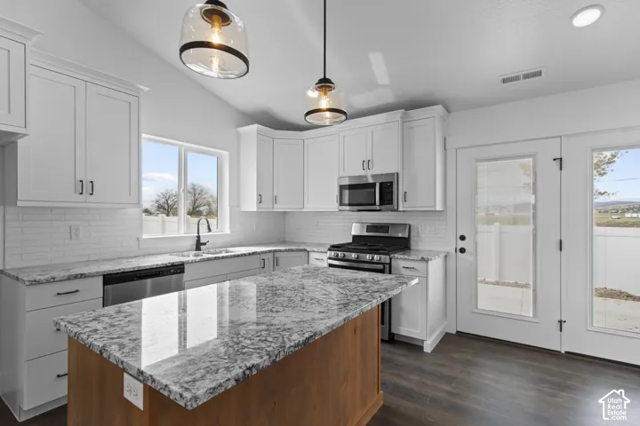 *Photos are of a similar home. Actual home will have slightly different selections and colors.Actual home has a sliding glass door.