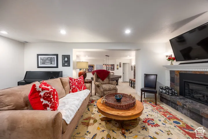 3217 E Fort Union Blvd, Cottonwood Heights, Utah 84121