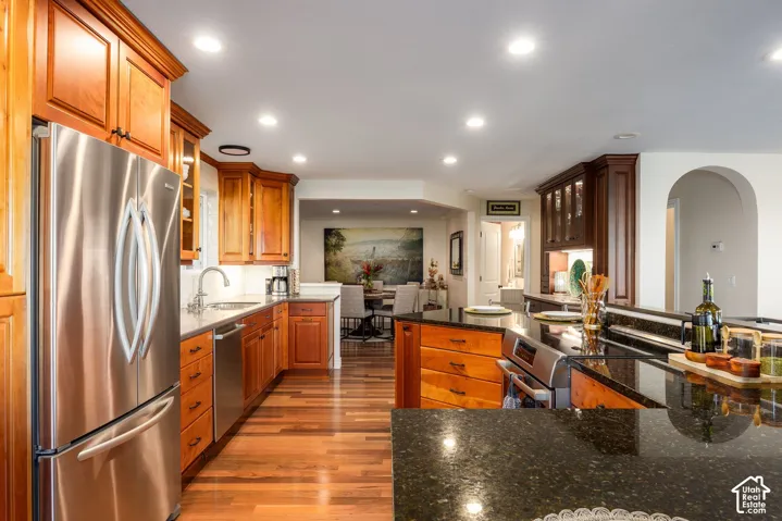 3217 E Fort Union Blvd, Cottonwood Heights, Utah 84121