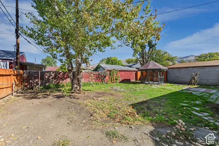 948 W Sterling Dr, Salt Lake City, Utah 84116