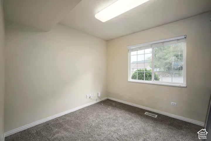 464 E 850 N, Springville, Utah 84663
