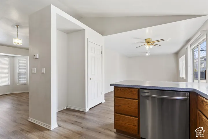 1239 W 1800 N, Clinton, Utah 84015