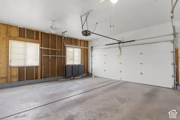 1239 W 1800 N, Clinton, Utah 84015