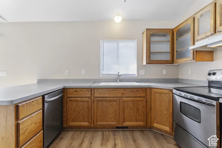 1239 W 1800 N, Clinton, Utah 84015