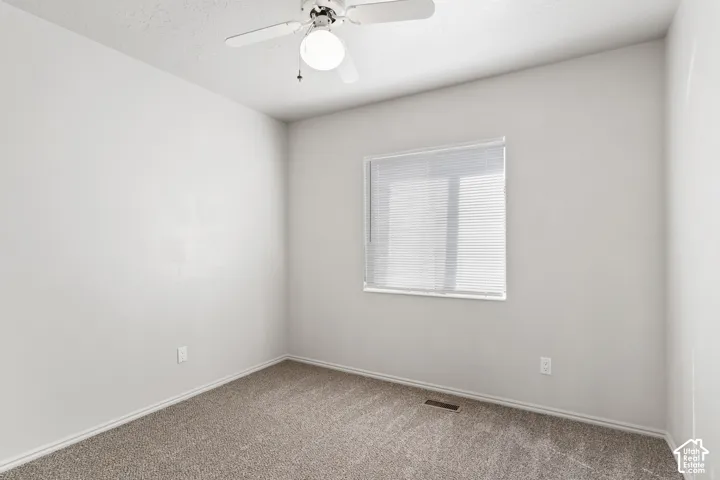 1239 W 1800 N, Clinton, Utah 84015