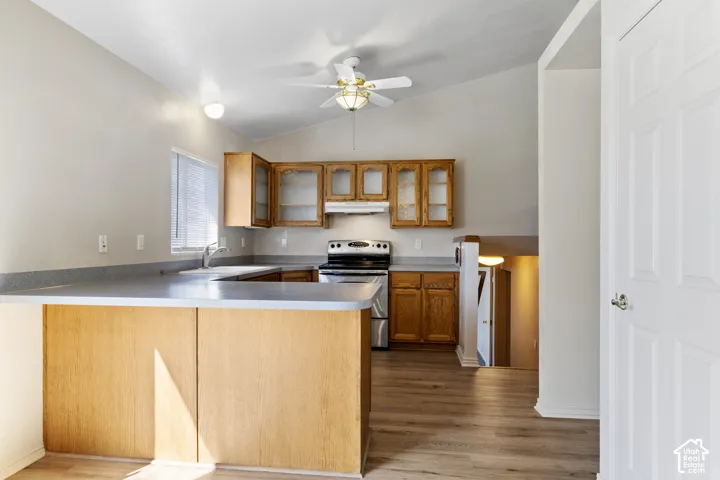 1239 W 1800 N, Clinton, Utah 84015