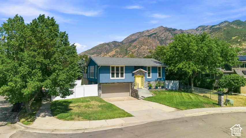 3173 E Barnhill Bay, Cottonwood Heights, Utah 84121