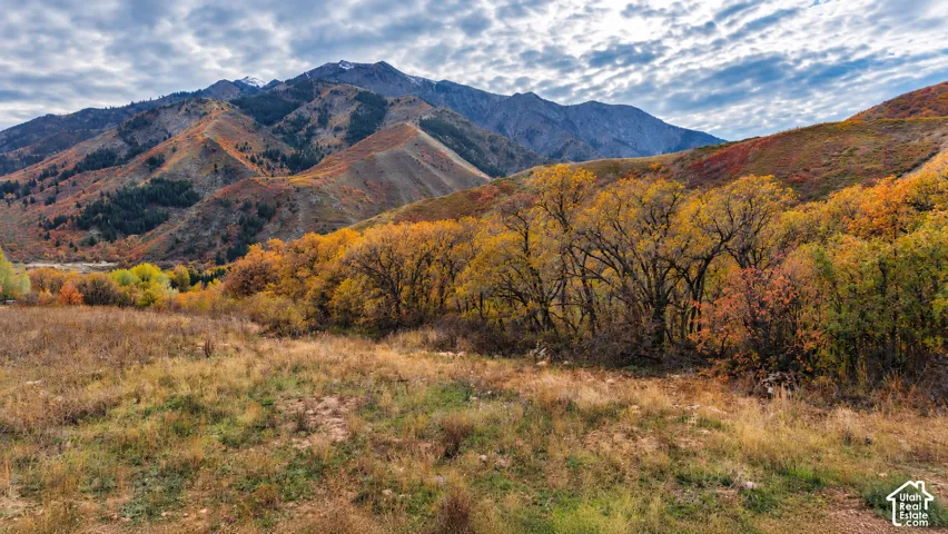 6183 N Whisper Ridge Pkwy, Mountain Green, Utah 84050