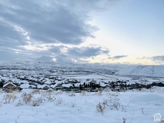 Elevated lot featuring panoramic mountain and valley terrain