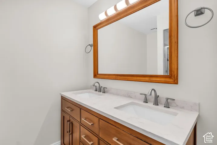 10394 S Cherry Grove Way, South Jordan, Utah 84095