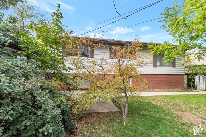 3821 S Terrace Heights Rd, Salt Lake City, Utah 84109