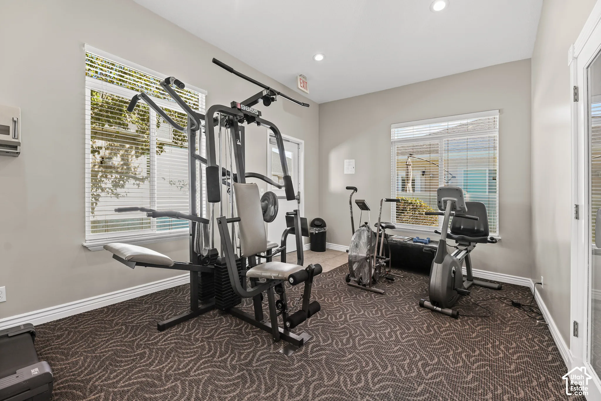 COMMUNITY EXERCISE ROOM