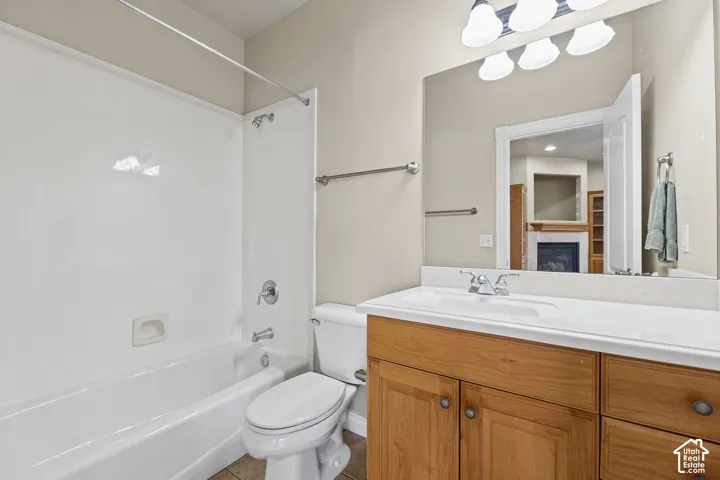 FULL BATH ON MAIN FLOOR