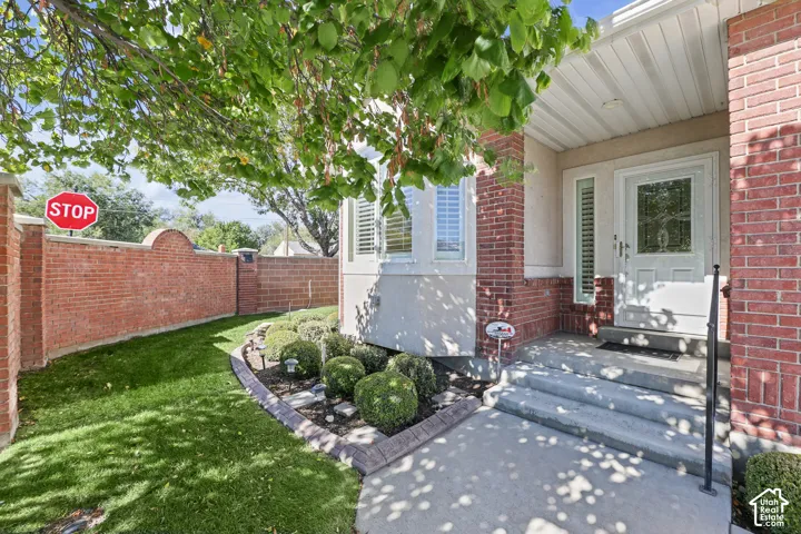 FULLY LANDSCAPED