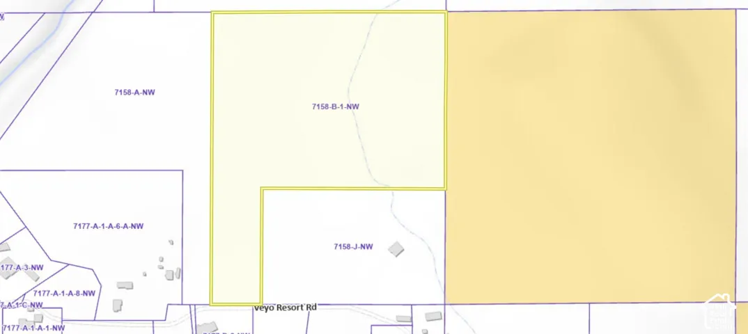 Cadastral Map. Displaying defined parcel boundaries and administrative lot designations for the property