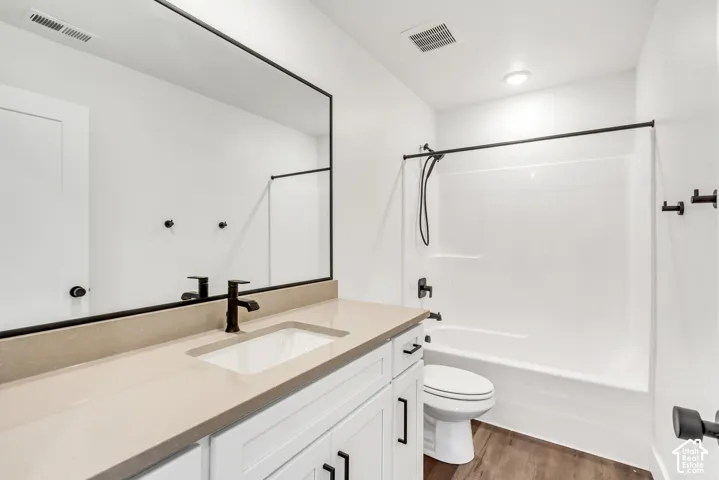 5237 N Greenfield Way #320, Eagle Mountain, Utah 84005
