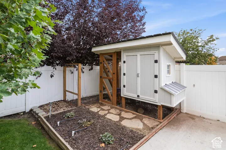 741 W Shavey Ln, Springville, Utah 84663
