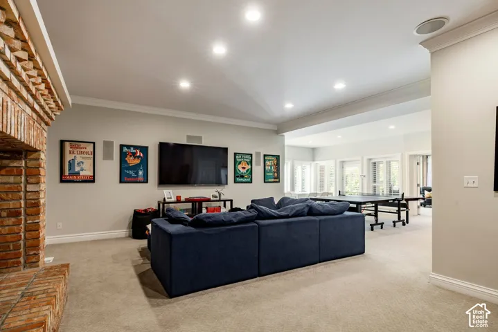 1714 E Fort Douglas Cir, Salt Lake City, Utah 84103