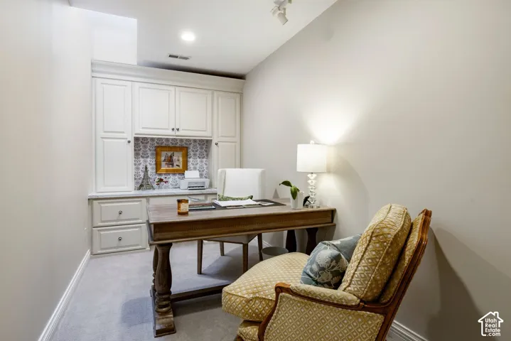 1714 E Fort Douglas Cir, Salt Lake City, Utah 84103