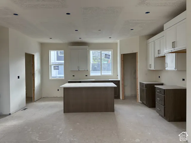 981 N Hay #40, Farmington, Utah 84025