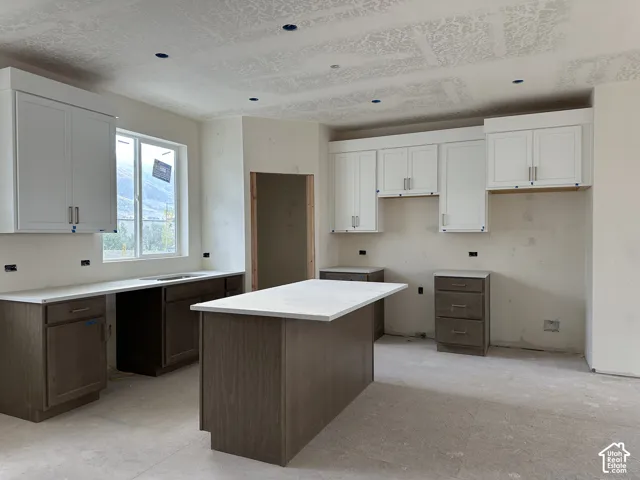 981 N Hay #40, Farmington, Utah 84025