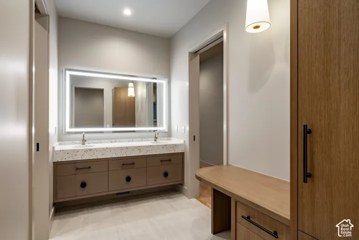 3941 S Mount Olympus Way, Salt Lake City, Utah 84124