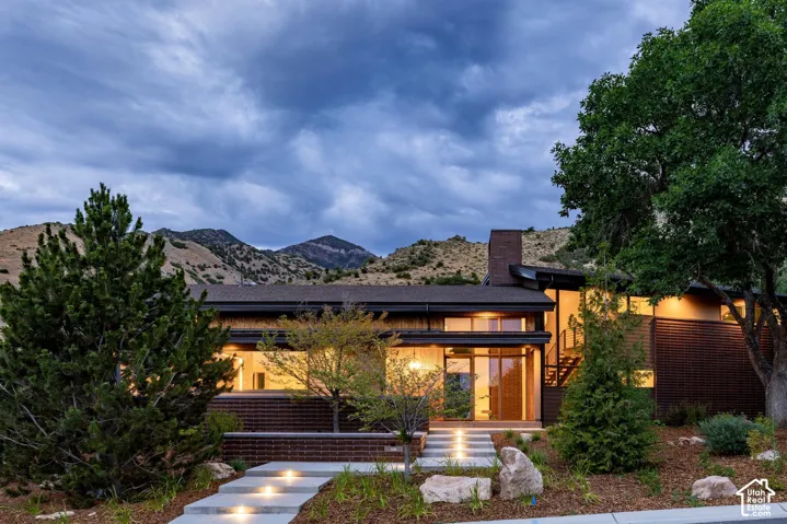 3941 S Mount Olympus Way, Salt Lake City, Utah 84124