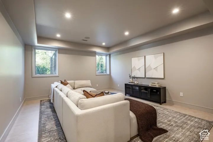 3941 S Mount Olympus Way, Salt Lake City, Utah 84124