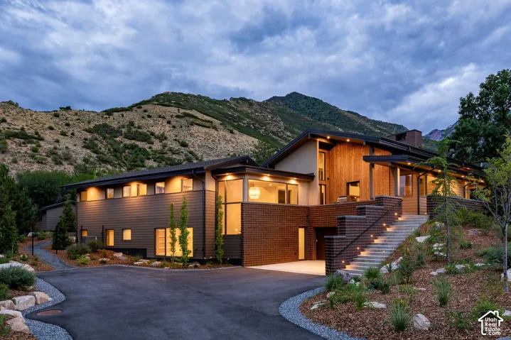 3941 S Mount Olympus Way, Salt Lake City, Utah 84124
