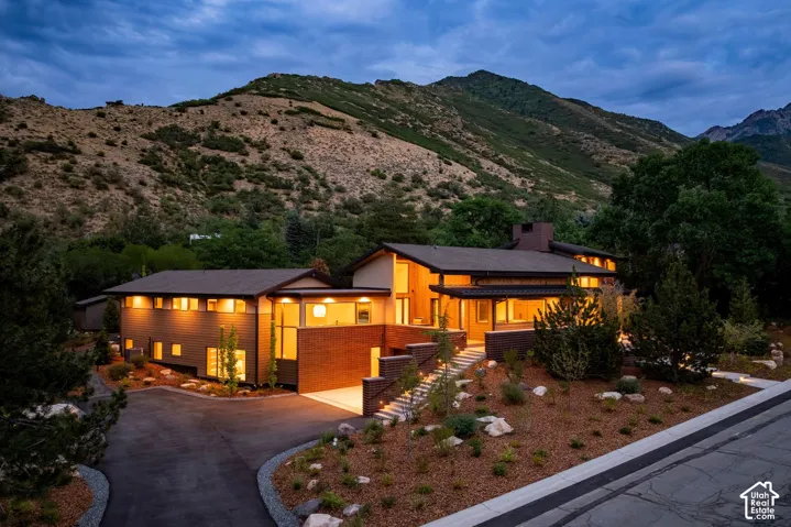 3941 S Mount Olympus Way, Salt Lake City, Utah 84124