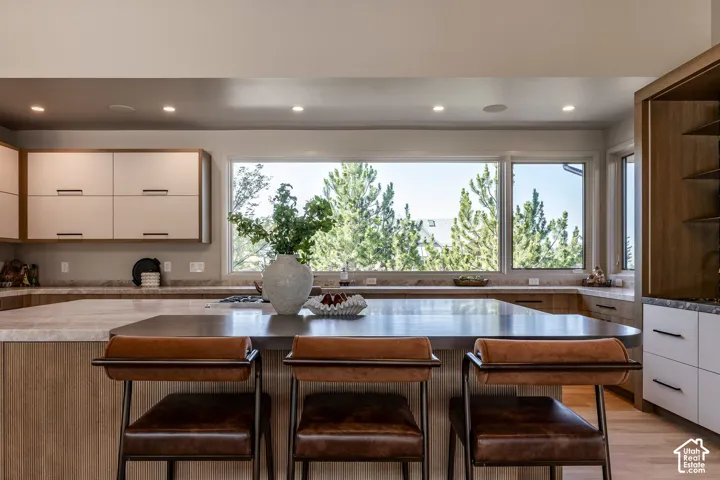 3941 S Mount Olympus Way, Salt Lake City, Utah 84124