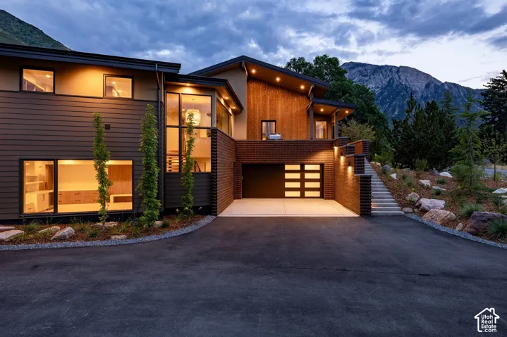 3941 S Mount Olympus Way, Salt Lake City, Utah 84124