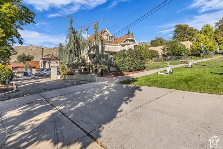 650 N 300 W #209, Salt Lake City, Utah 84103