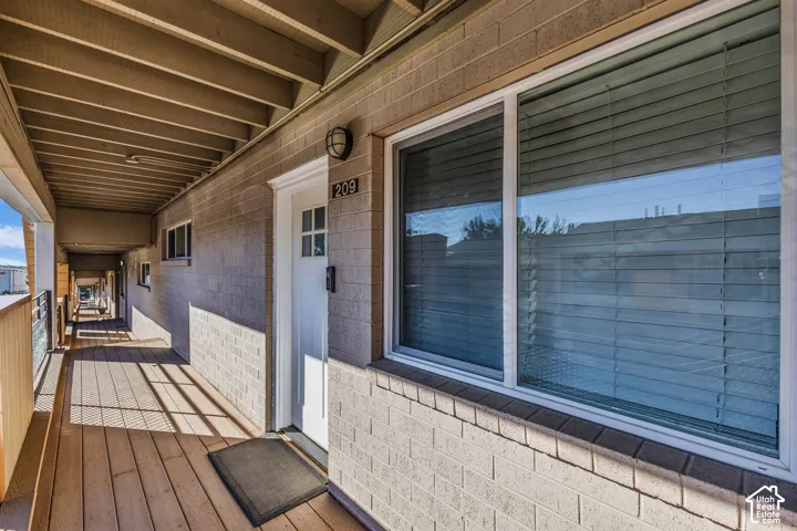 650 N 300 W #209, Salt Lake City, Utah 84103